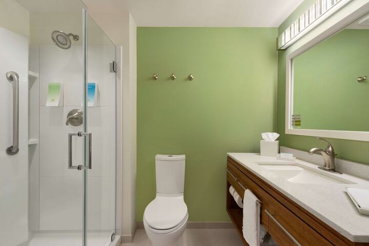 Bathroom shower