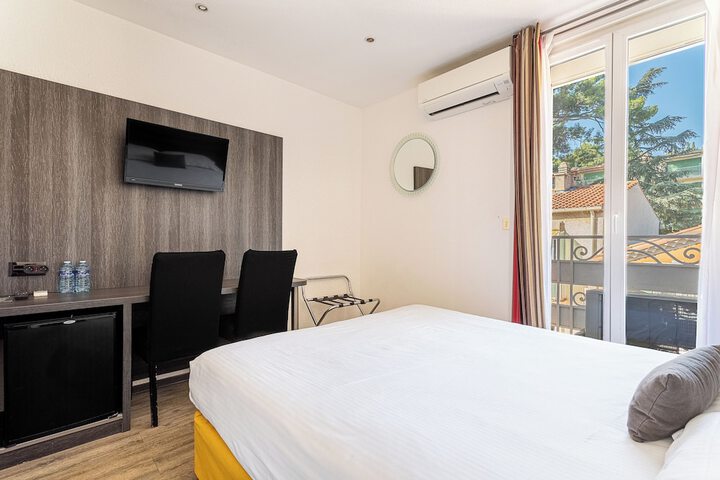 Room 7 of 29