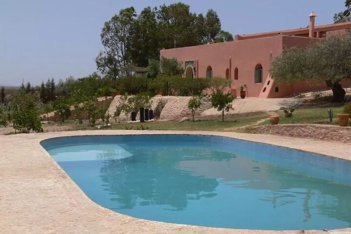 Hotel with Pool