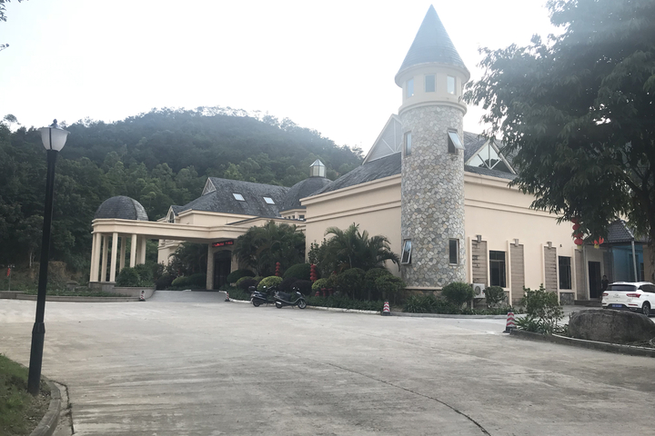 Hotel 11 of 33
