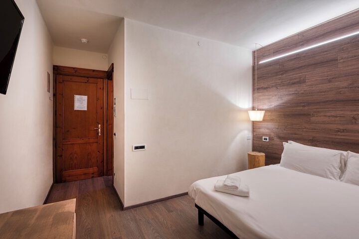 Room 22 of 112