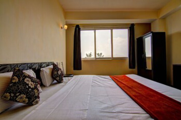 Room 26 of 34