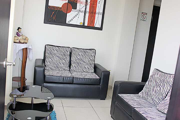Room 4 of 30