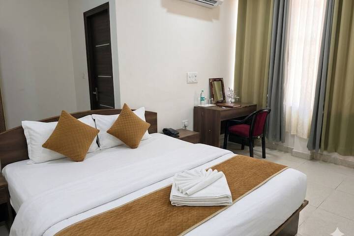 Room 21 of 56