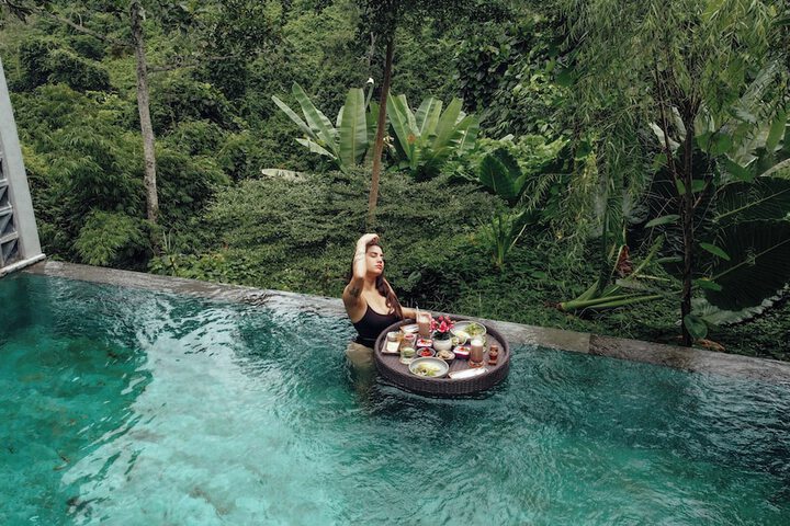 Pool 122 of 162