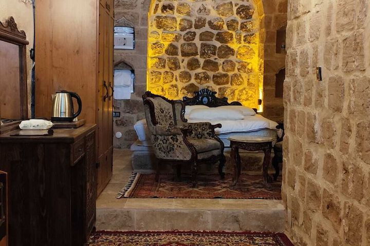 Room 20 of 71