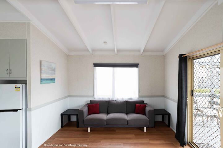 Room 44 of 101