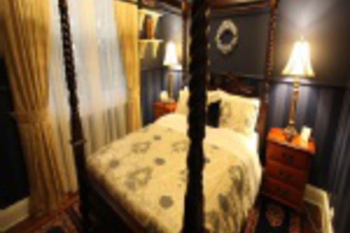 Room 49 of 108