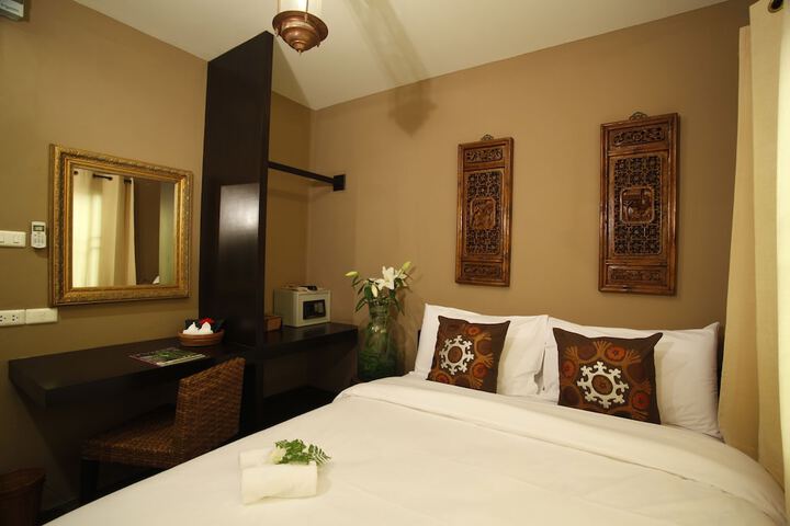 Room 41 of 65