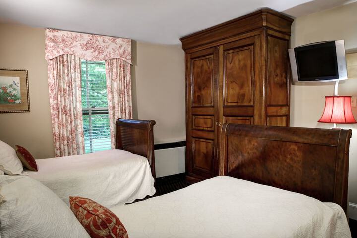Room 11 of 57