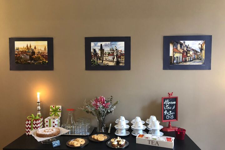 Breakfast/Coffee Service 213 of 236
