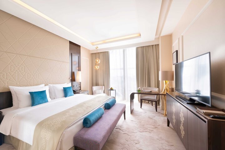 Room 10 of 70