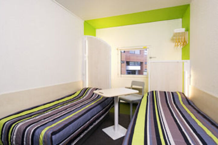 Hotel Suite Photo