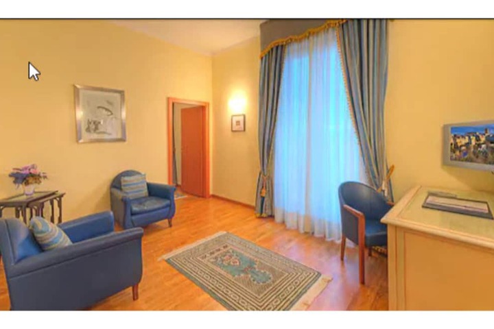 Room 7 of 20