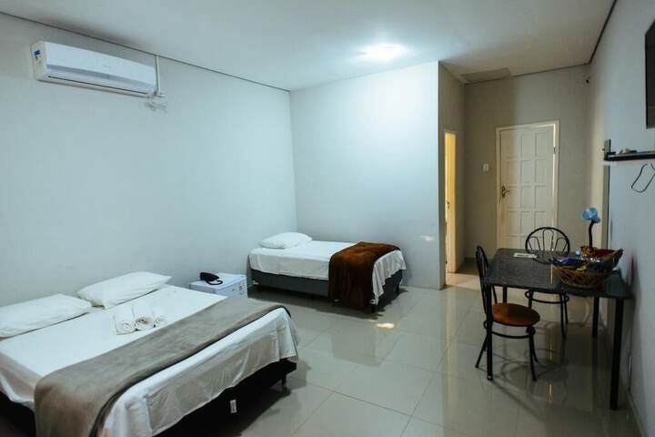 Room 3 of 42