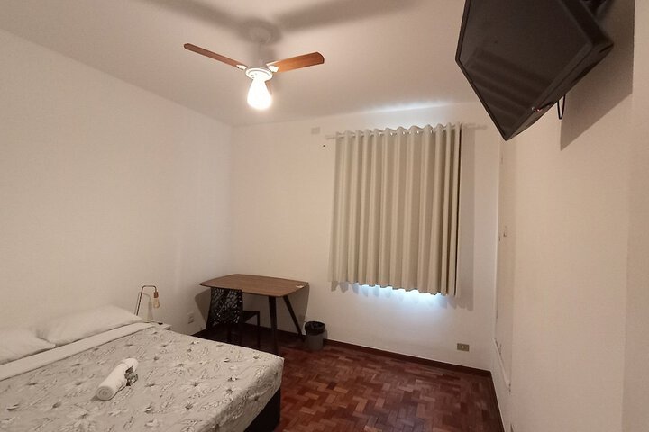 Room 51 of 118