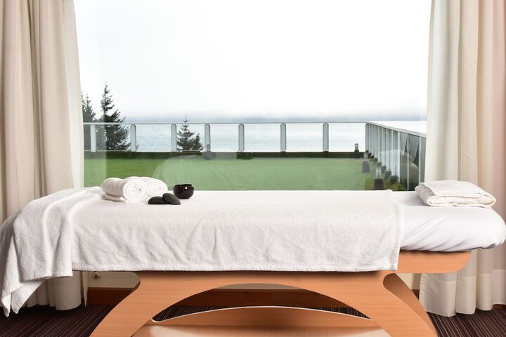 Relaxing Spa