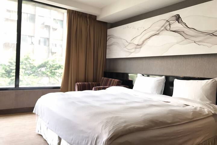 Room 30 of 63