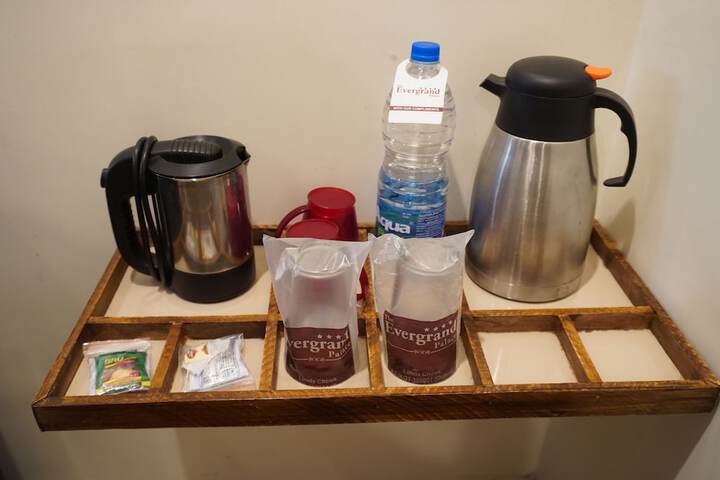 Breakfast/Coffee Service 15 of 23