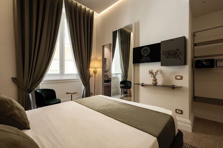 Room 15 of 178