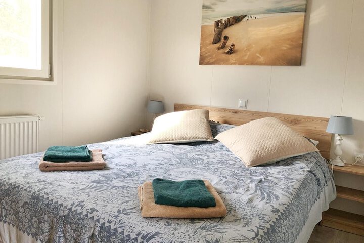 Room 5 of 27