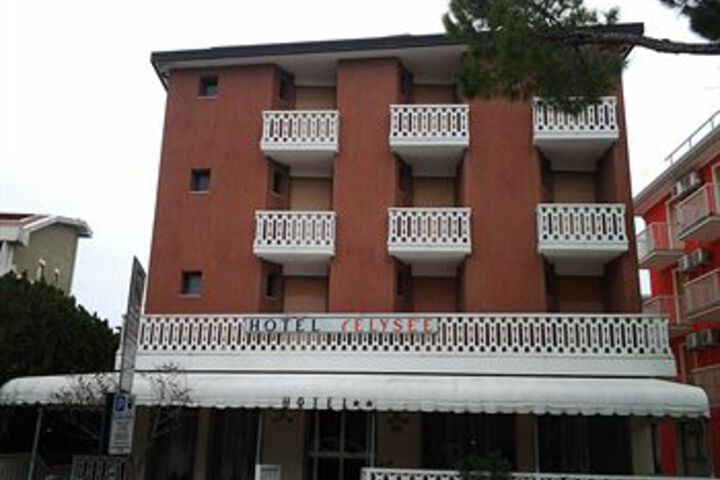 Hotel LElysee