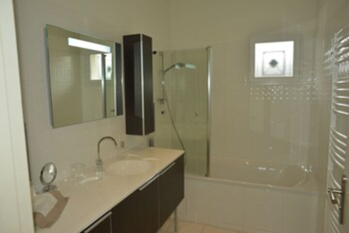 Room 3 of 14