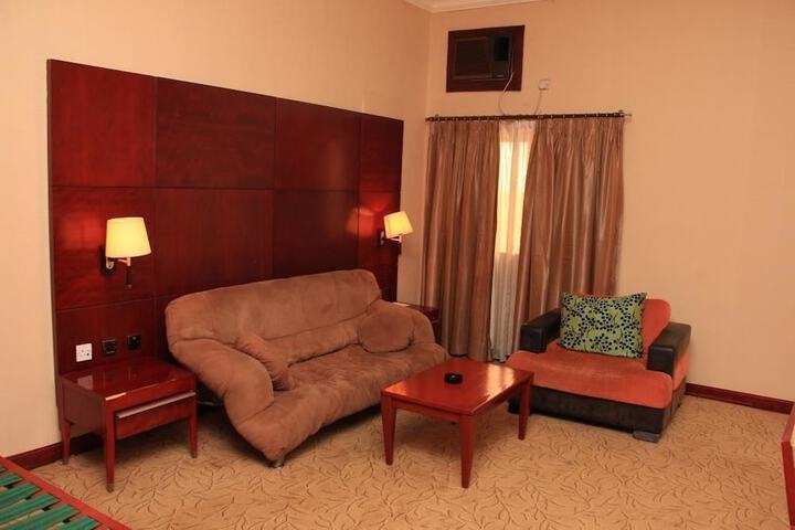 Room 22 of 43