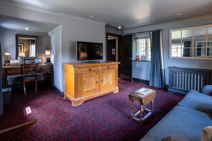 Room 82 of 160