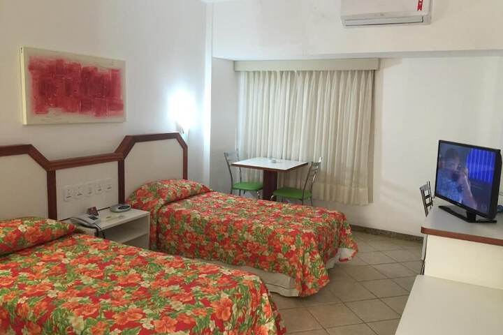 Room 4 of 31
