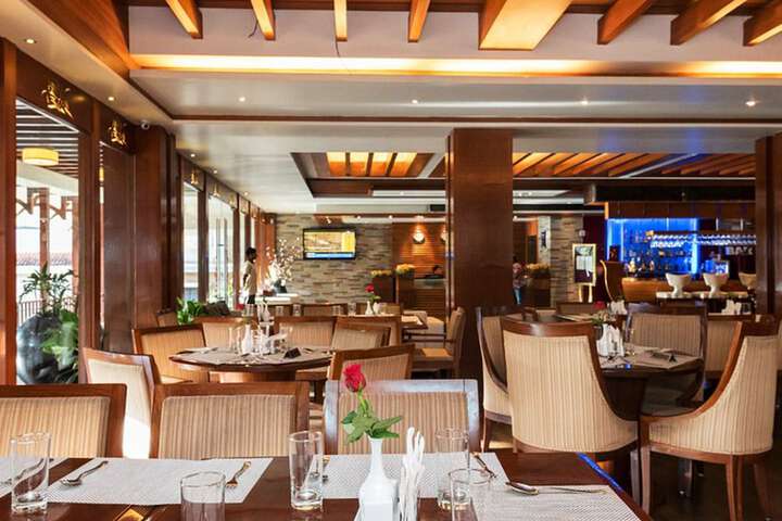 Dining 63 of 118