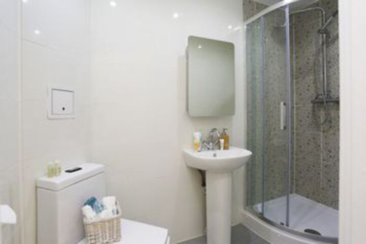 Room 3 of 12