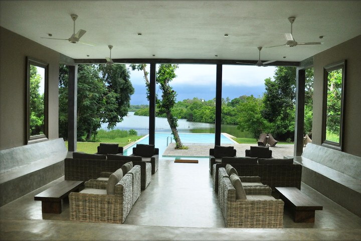 Lobby Photos