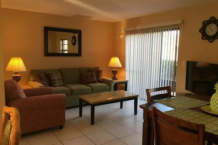Room 5 of 19
