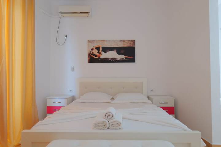 Room 22 of 67