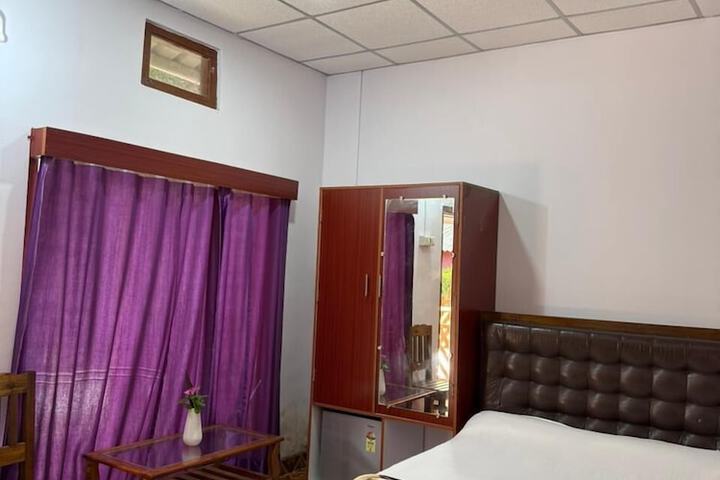 Room 25 of 50