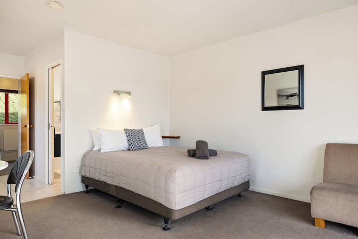 Room 9 of 161