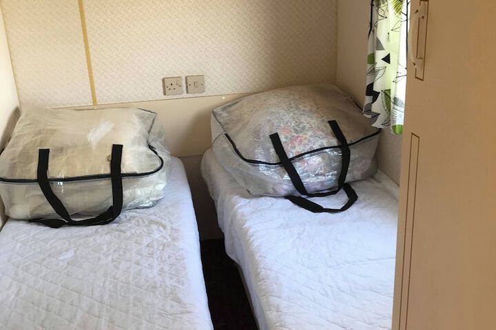 Room 51 of 68
