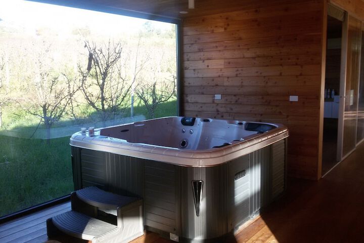 Spa 33 of 56