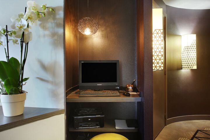 Business center