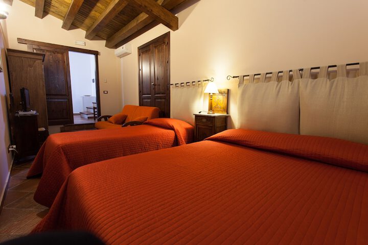 Room 7 of 39