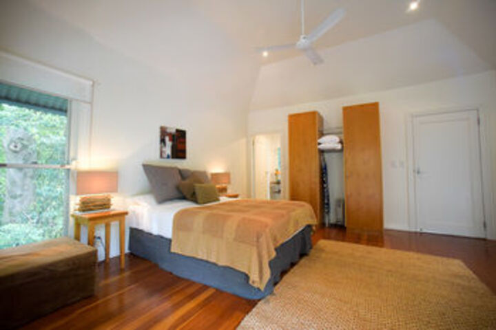 Room 48 of 75