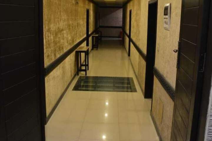 Ballroom/Hall 47 of 57