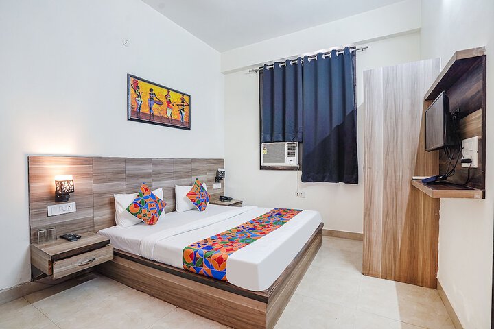 Room 21 of 25