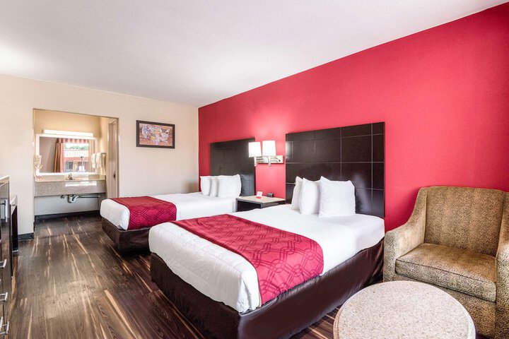 2 Double Beds (2 of 9)