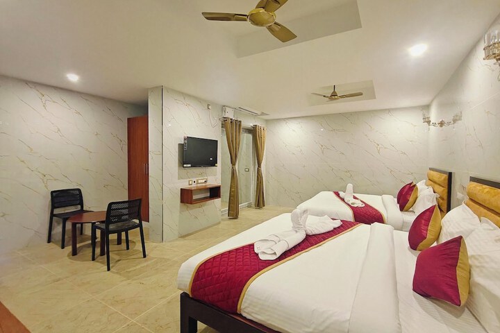 Room 36 of 83