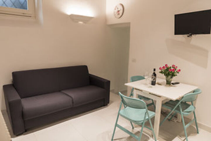 Room 34 of 37