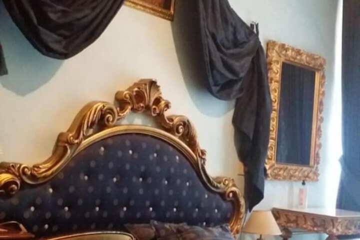 Room 20 of 53