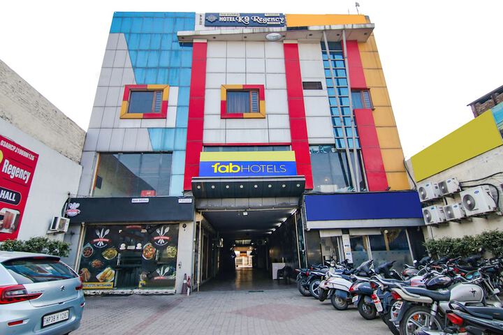 Fabhotel K9 Regency
