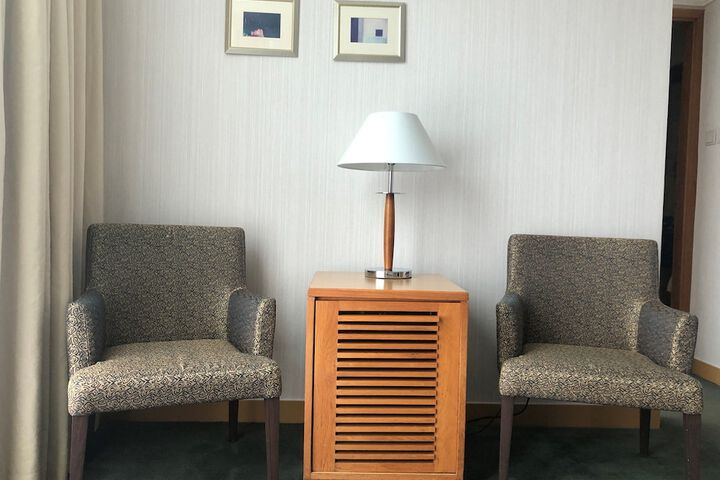 Room 26 of 62